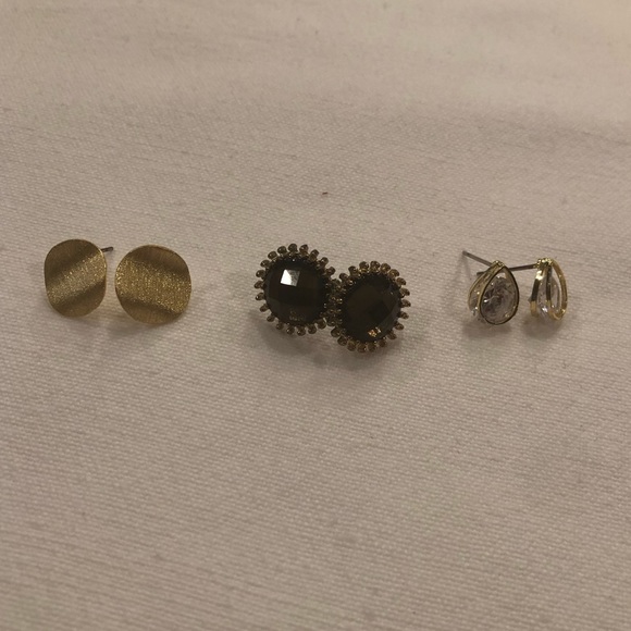 Francesca’s stud bundle - Picture 3 of 3